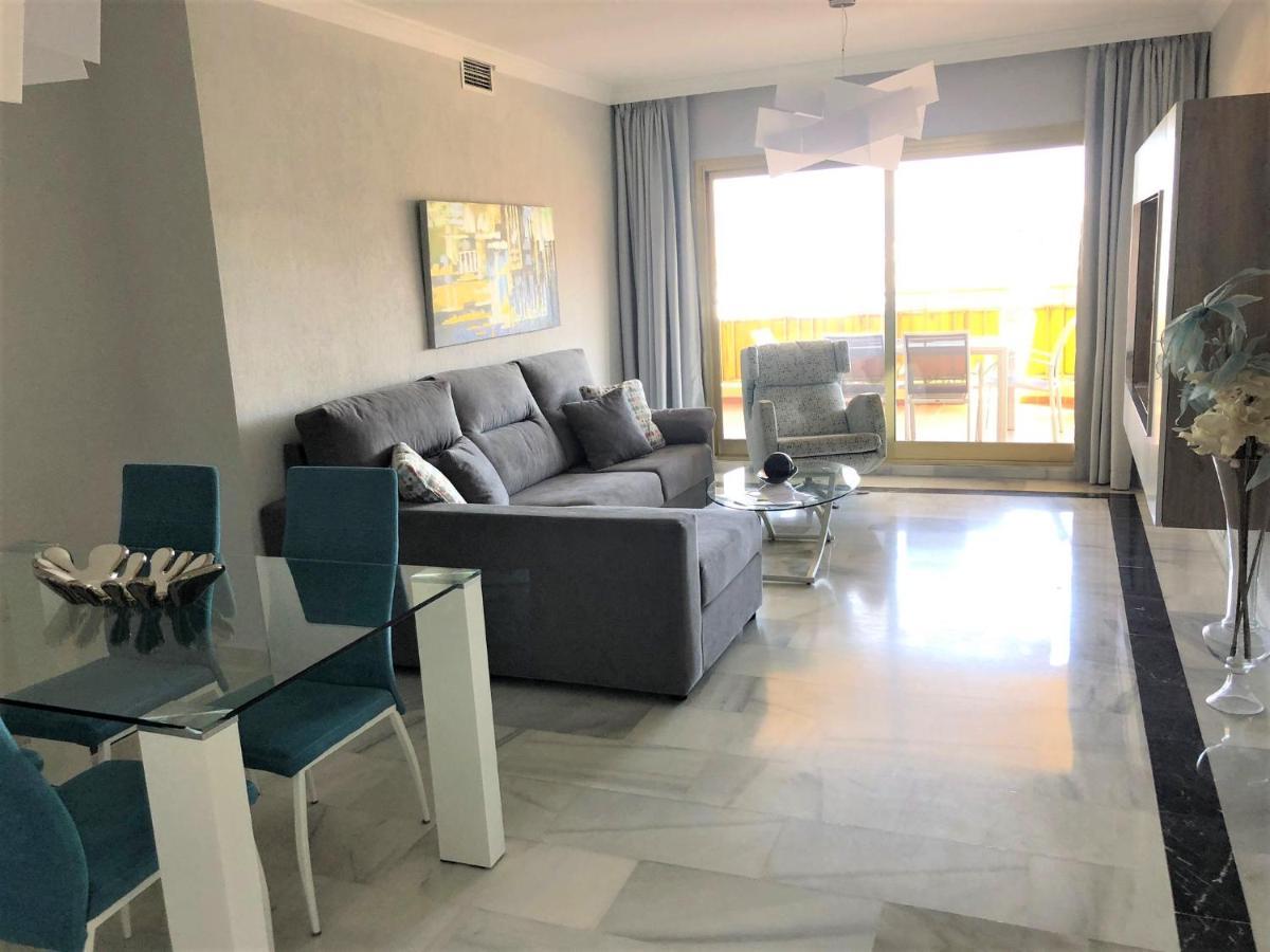 Apartment Frente A La Playa Dona Sofia E *